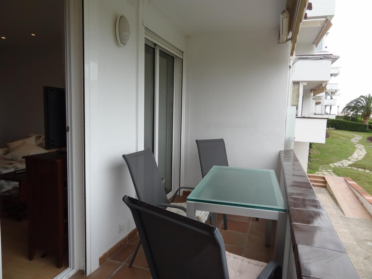 Appartamento Ground Floor Sea View Sitges Esterno foto