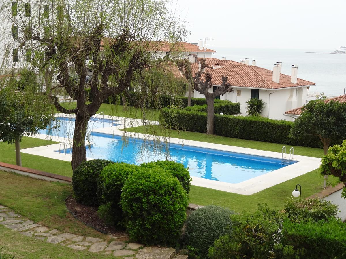 Appartamento Ground Floor Sea View Sitges Esterno foto
